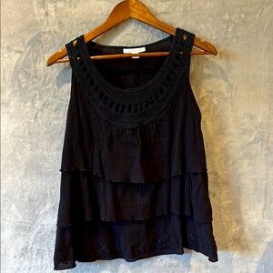 Cold water Creek Black Tiered Ruffled Tank
Sz PXL 100%Cotton Classic Boho Summer
